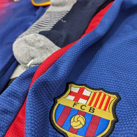 Messi #10 FC Barcelona 2012/13 Home Nike Youth Kit - Picture 11 of 16